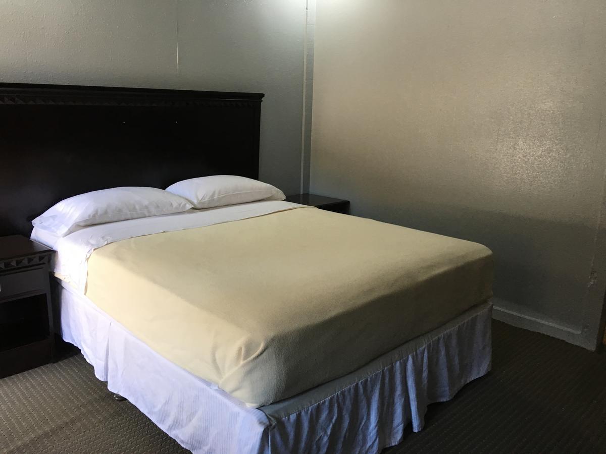 Universal Inn Los Angeles Exterior photo